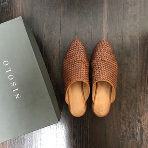 Nisolo Mules